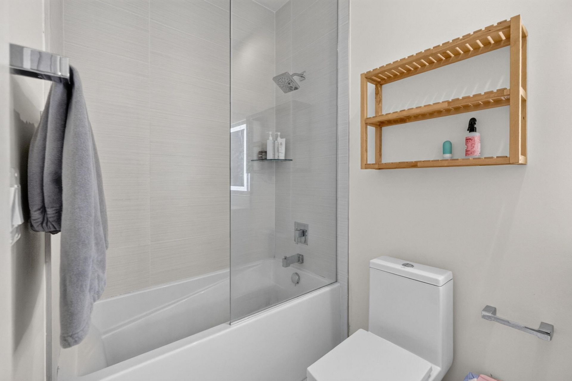 6461 NW 103rd Passage, Doral, FL 33178 Photo