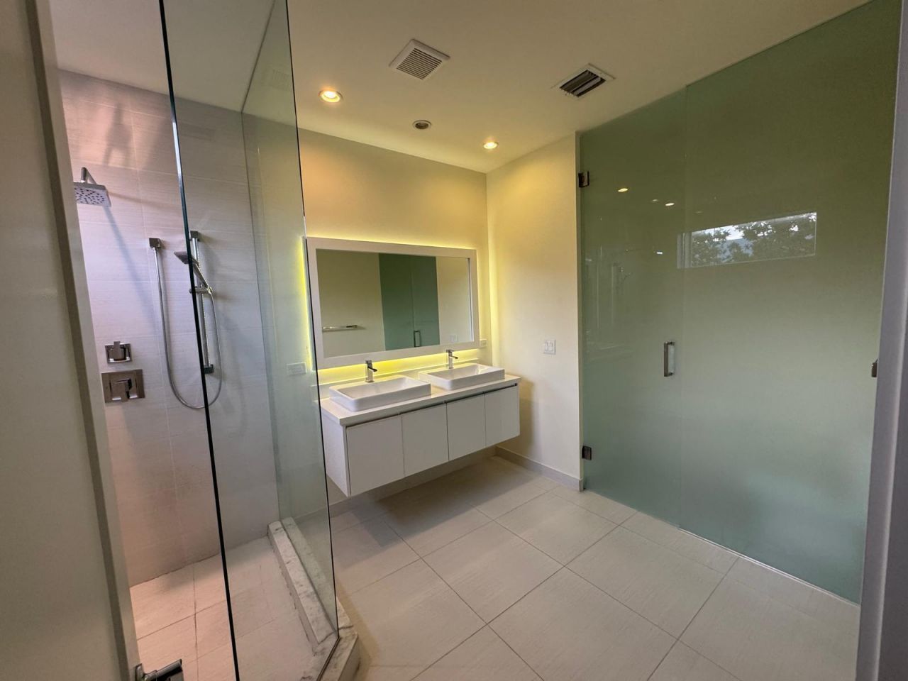 6361 NW 103rd Passage, Doral, FL 33178 Photo