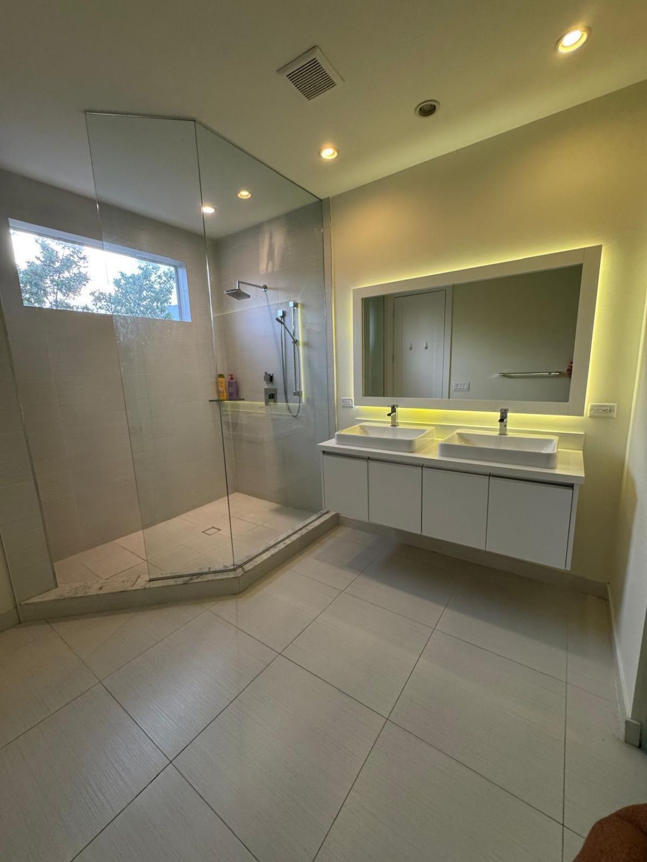 6361 NW 103rd Passage, Doral, FL 33178 Photo