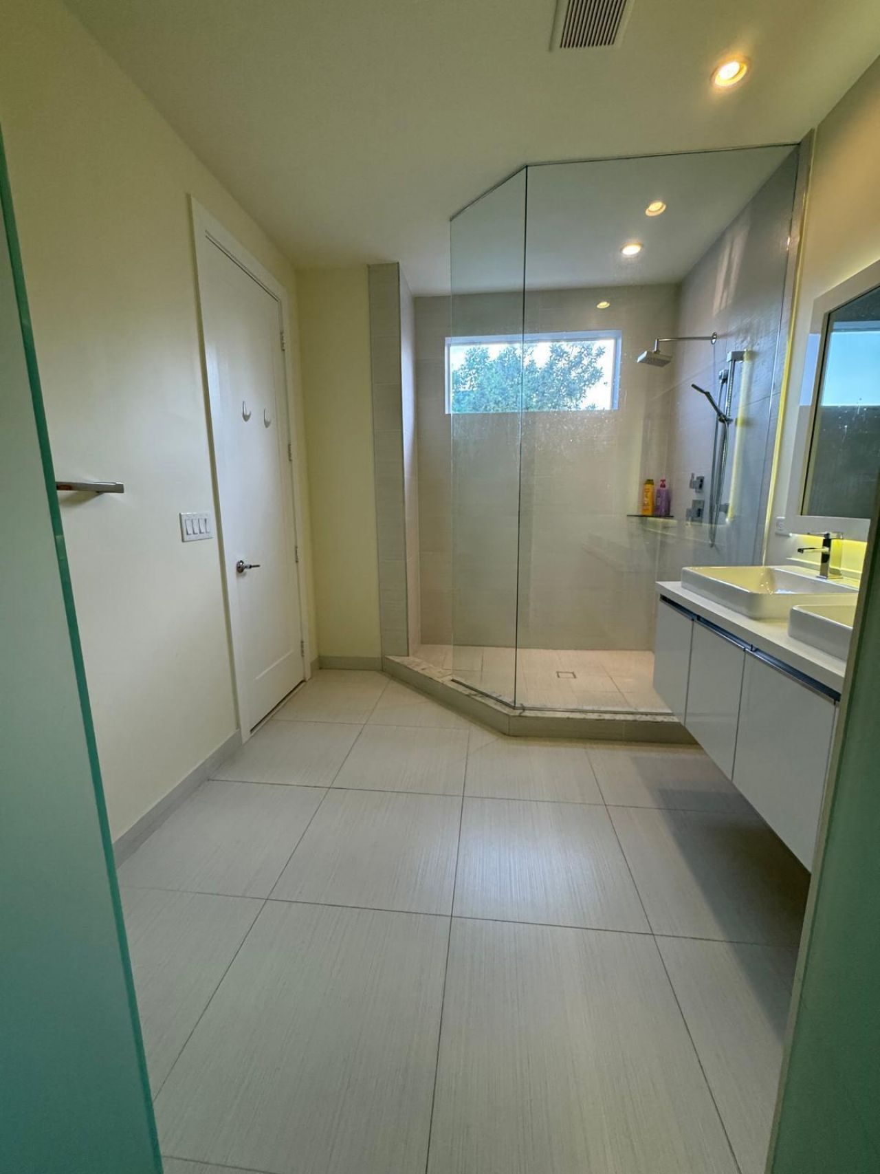 6361 NW 103rd Passage, Doral, FL 33178 Photo