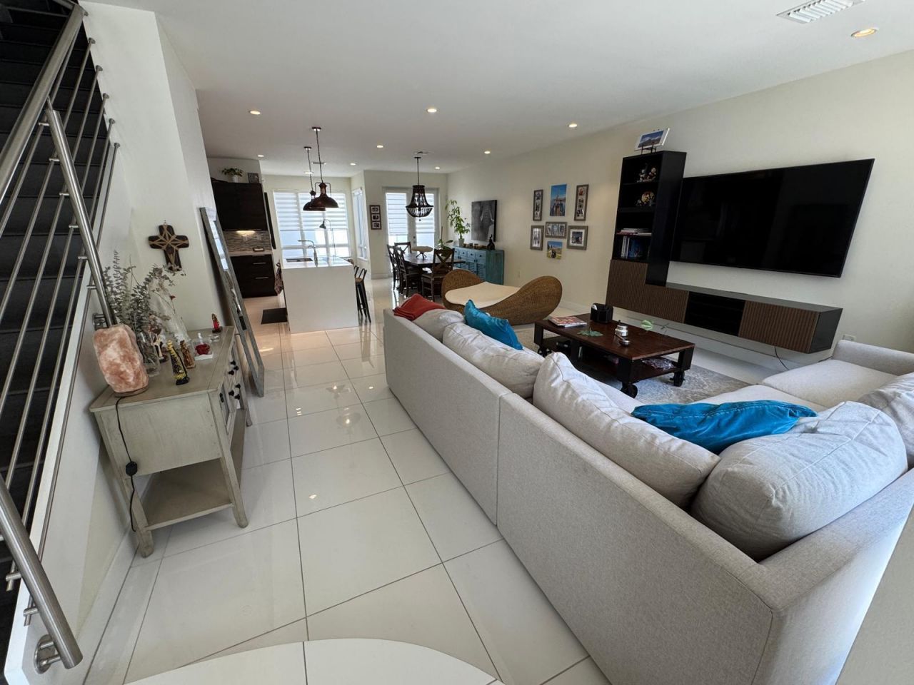 6361 NW 103rd Passage, Doral, FL 33178 Photo