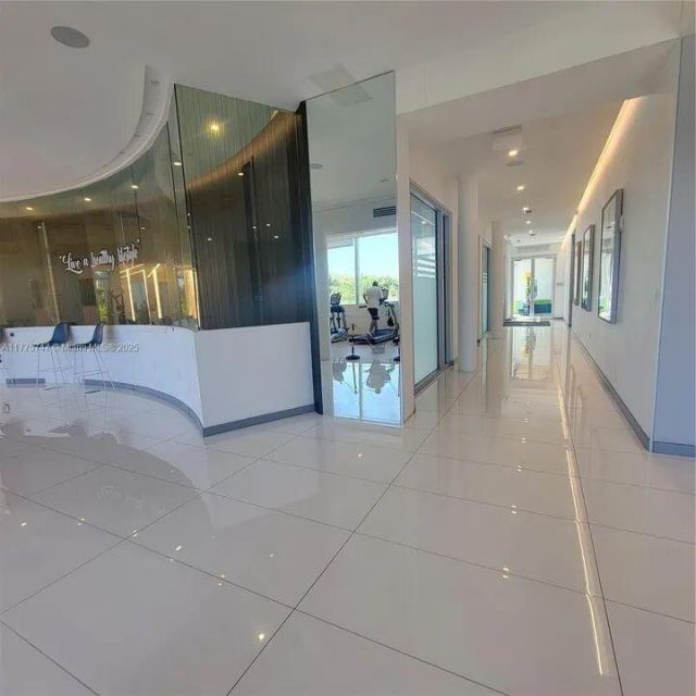 6461 NW 103rd Passage, Doral, FL 33178 Photo