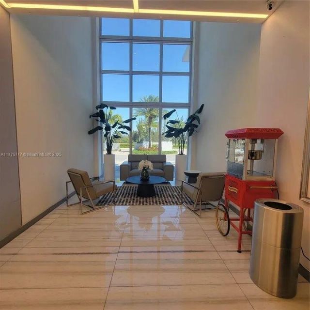 6461 NW 103rd Passage, Doral, FL 33178 Photo