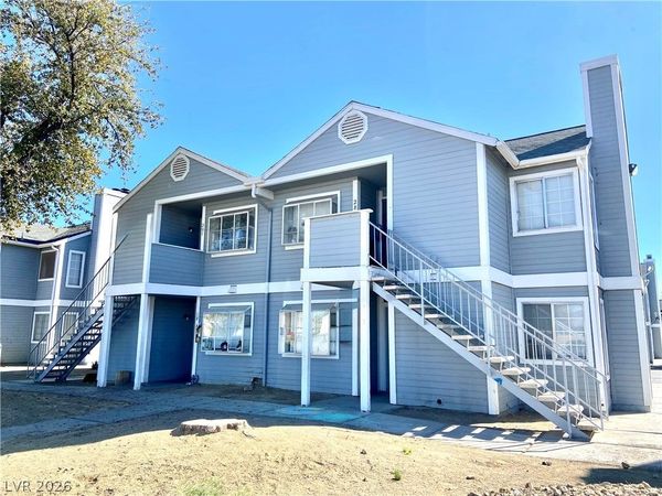 1872 Cosmic Drive, Las Vegas, NV 89115