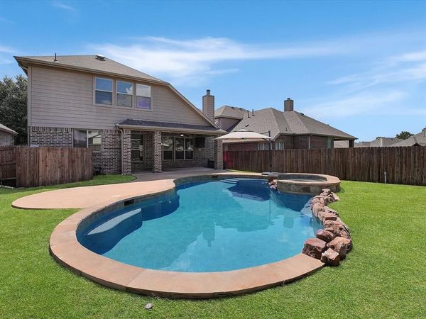 1907 Hidden Fairway Drive, Wylie, TX 75098