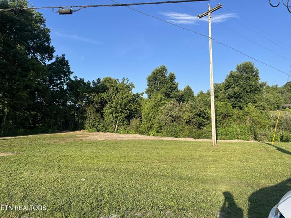 539 Glasshouse Rd, Helenwood, TN 37755