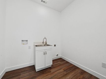 1916 Village Dr, Ione, CA 95640 Photo