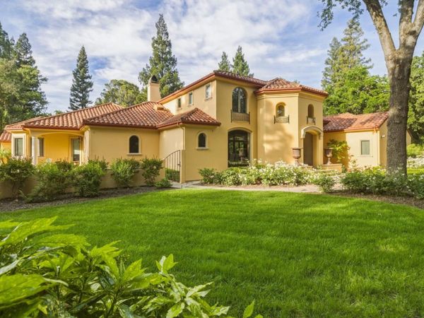 3001 Barberry Ln, Sacramento, CA 95864