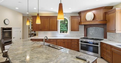 3001 Barberry Ln, Sacramento, CA 95864 Photo