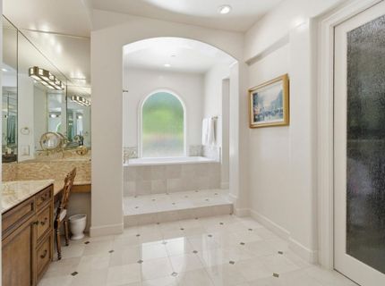 3001 Barberry Ln, Sacramento, CA 95864 Photo