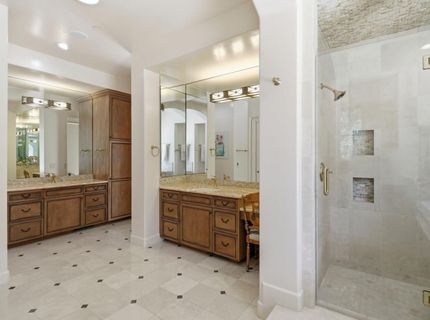 3001 Barberry Ln, Sacramento, CA 95864 Photo