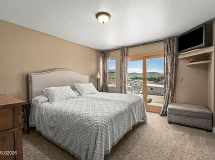 305 Flicker Circle, Washoe Valley, NV 89704 Photo