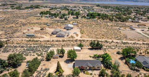 305 Flicker Circle, Washoe Valley, NV 89704 Photo