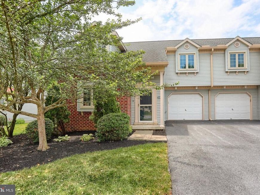5602 Moreland Court, Mechanicsburg, PA 17055 Main Photo