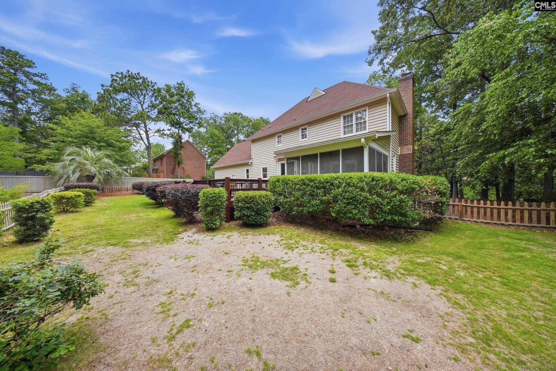312 Columbia Club Drive E Photo 39