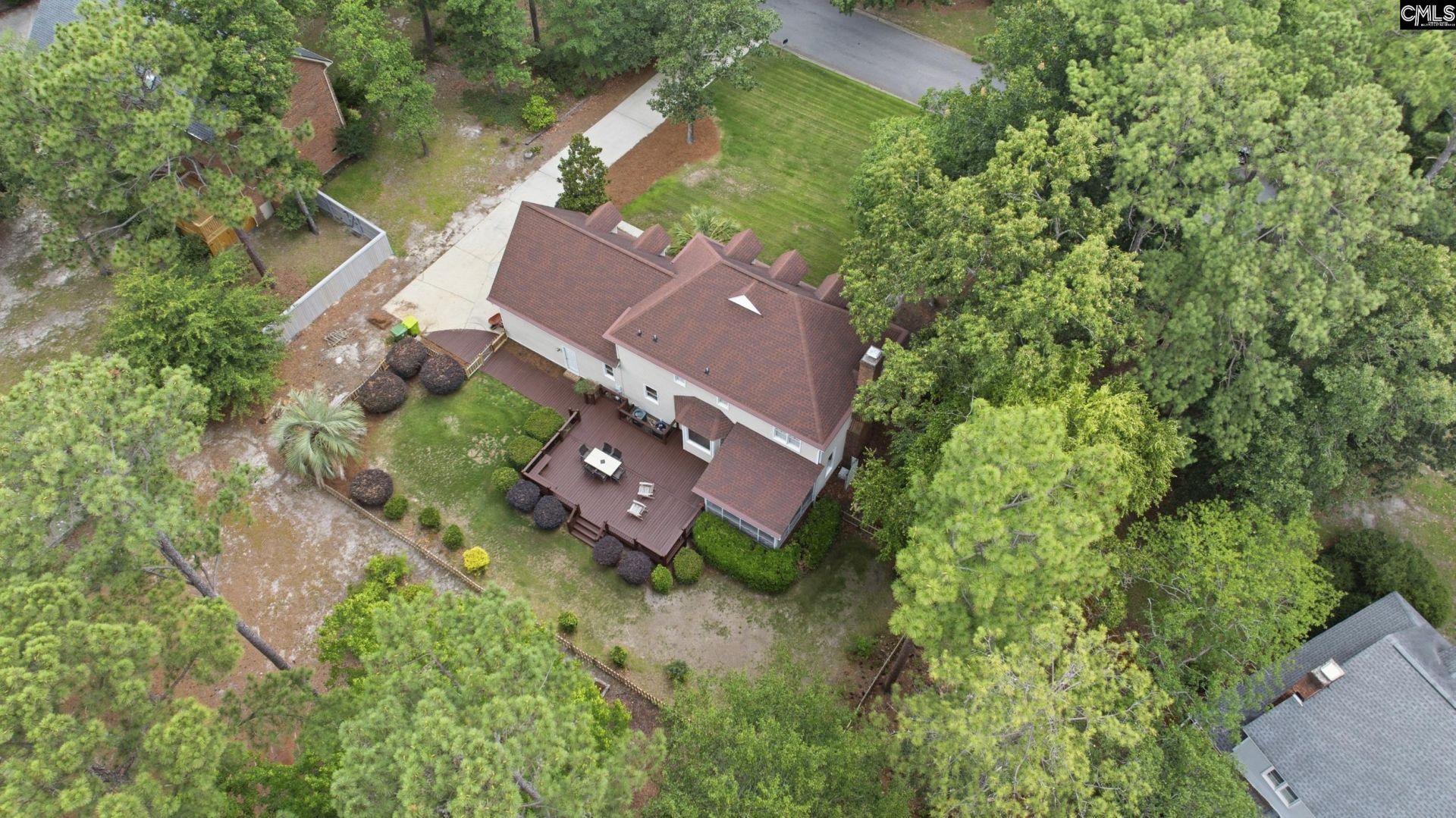 312 Columbia Club Drive E Photo 46
