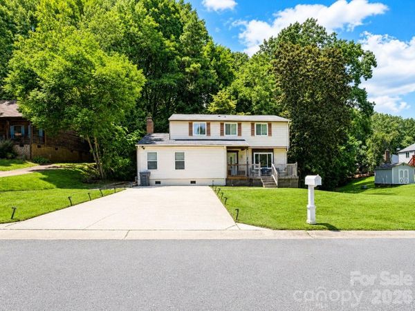7329 Hounslow Lane, Charlotte, NC 28213