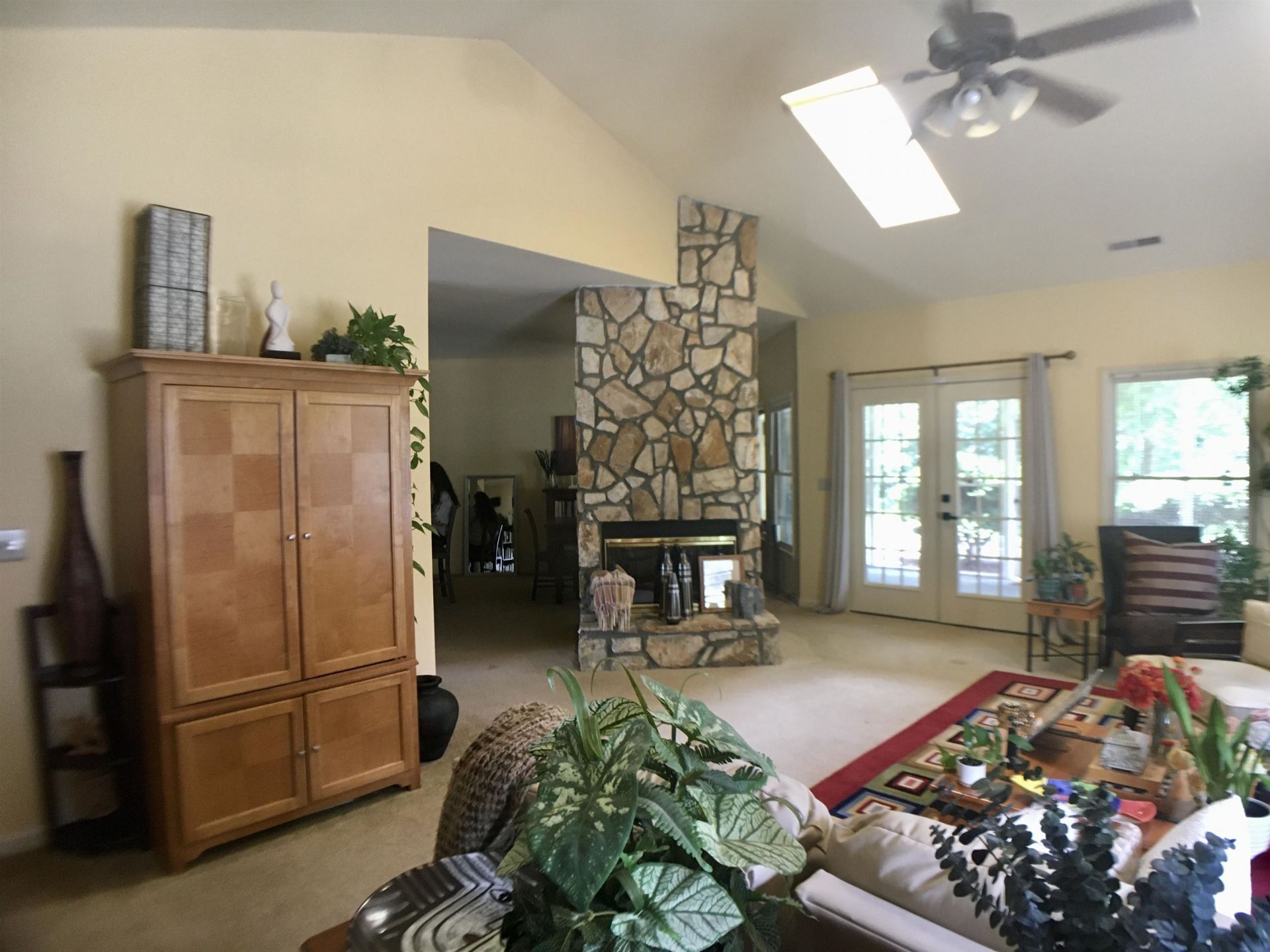 2632 Brick Dr. Photo 4