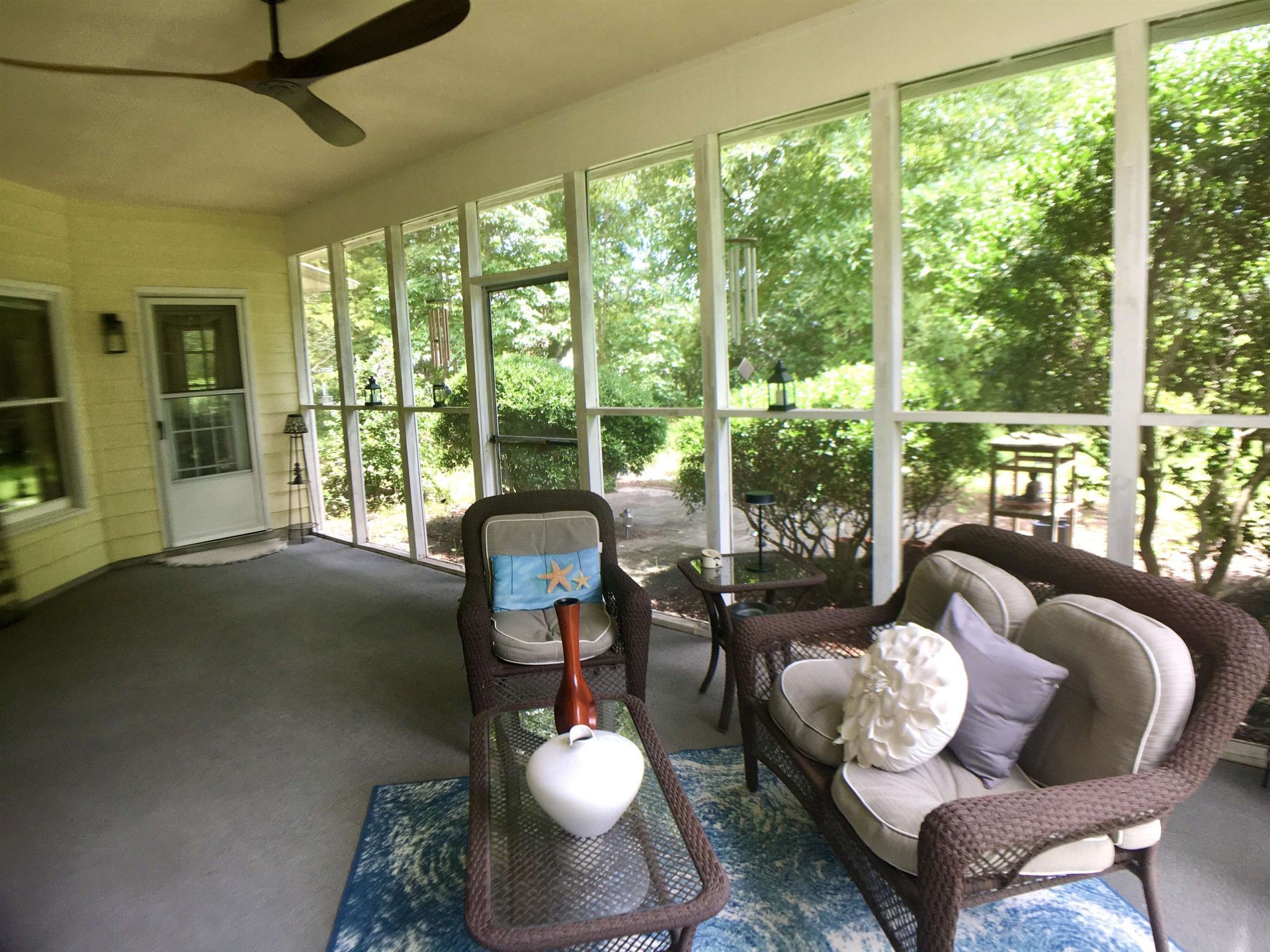 2632 Brick Dr. Photo 5