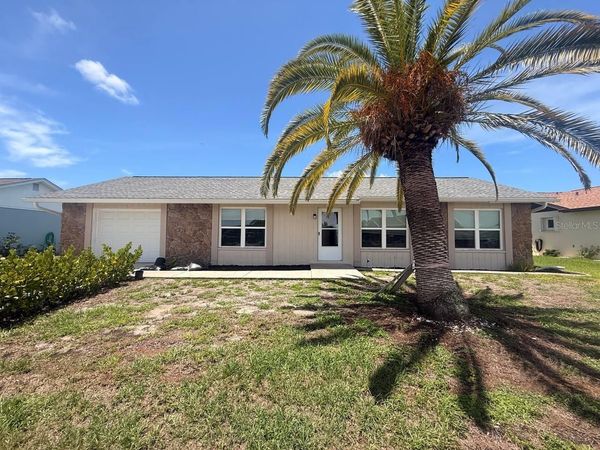 13569 OVERTON AVENUE , PORT CHARLOTTE, FL 33981