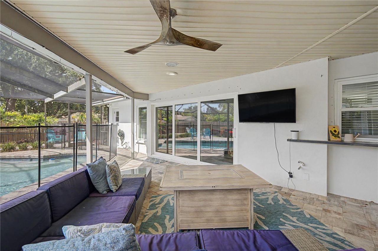 2717 Redford Court E, Clearwater, FL 33761 Photo