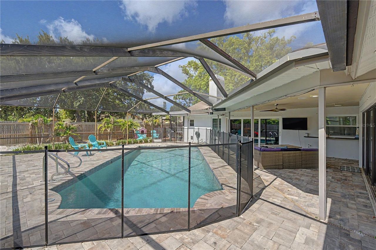 2717 Redford Court E, Clearwater, FL 33761 Photo