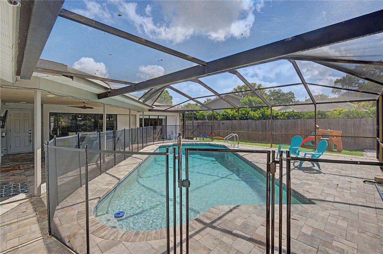 2717 Redford Court E, Clearwater, FL 33761 Photo