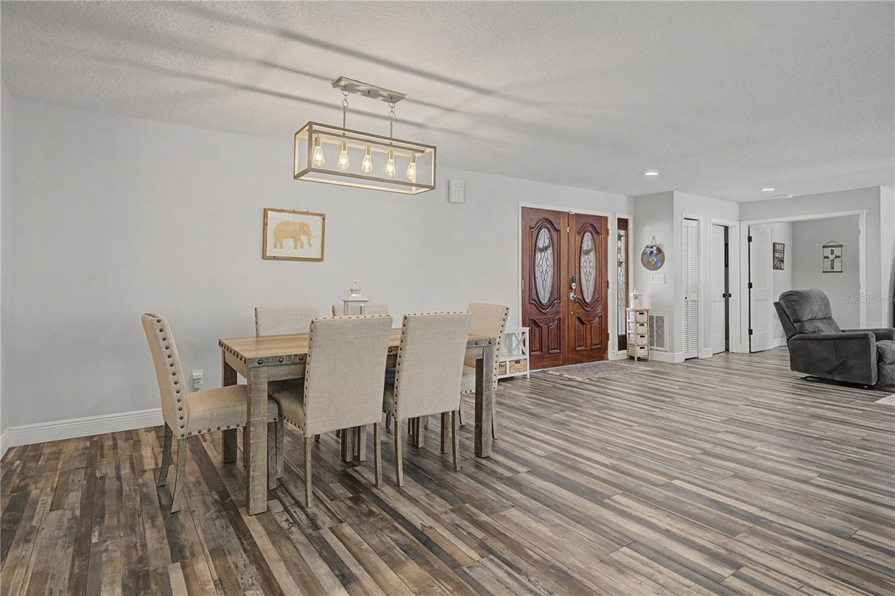 2717 Redford Court E, Clearwater, FL 33761 Photo