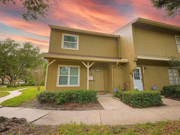 6902 SOLEDAD COURT, TAMPA, FL 33615
