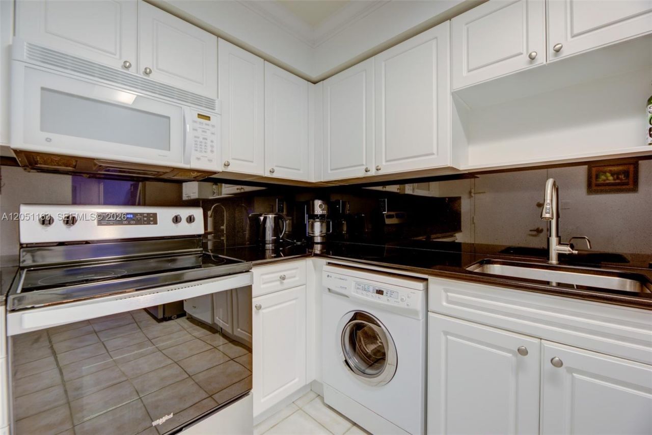 2501 S Ocean Dr , Unit 828, Hollywood, FL 33019 Photo