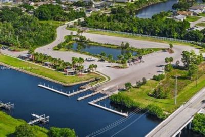 3257 SE Pinto St, Port Saint Lucie, FL 34984 Photo