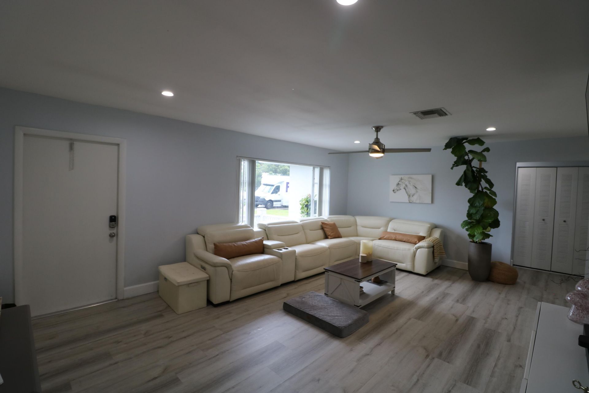 9410 NW 81st Court, Tamarac, FL 33321 Photo