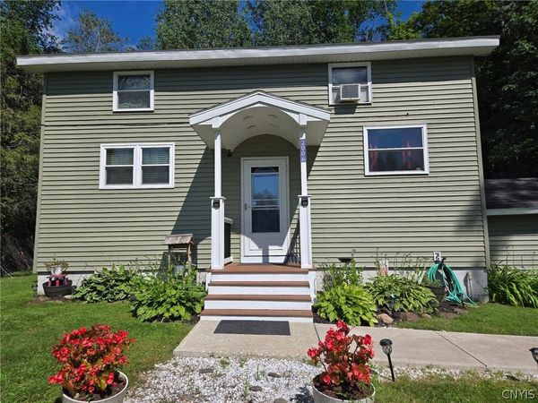 2006 County Route 7 , Oswego, NY 13126