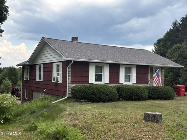 2714 Center Road, Moriah, NY 12960