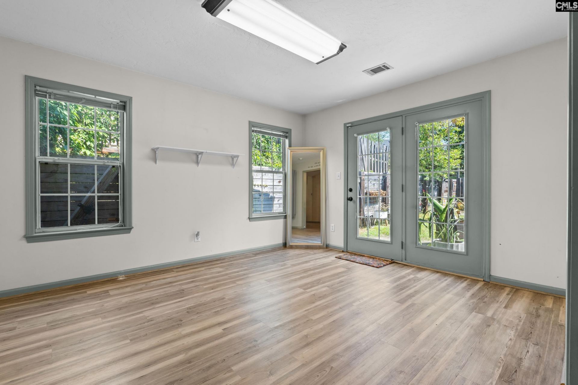 211 Philmont Drive  Photo 13