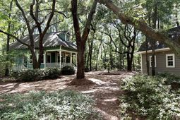 2839 Fagan Way photo 4