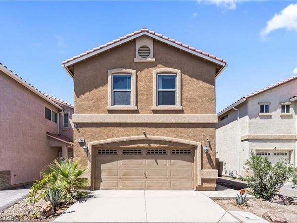 3740 Spiritual Way , Las Vegas, NV 89115