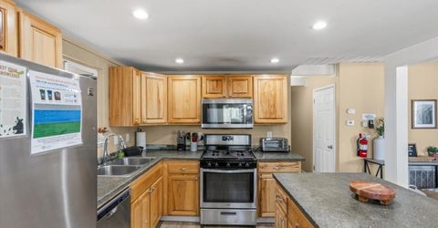 1940 Apache Avenue, South Lake Tahoe, CA 96150 Photo