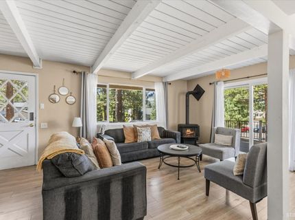 1940 Apache Avenue, South Lake Tahoe, CA 96150 Photo