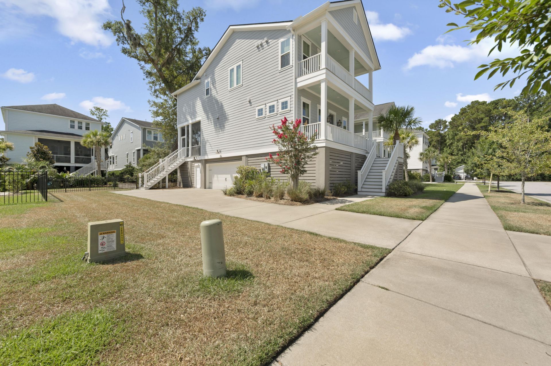2409 Georgia Guard Drive Photo 4
