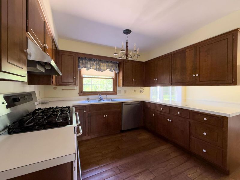 6010 Forestview Drive, Columbus, OH 43213 Photo 12