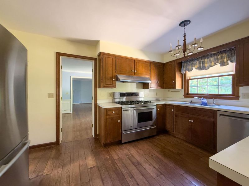 6010 Forestview Drive, Columbus, OH 43213 Photo 13