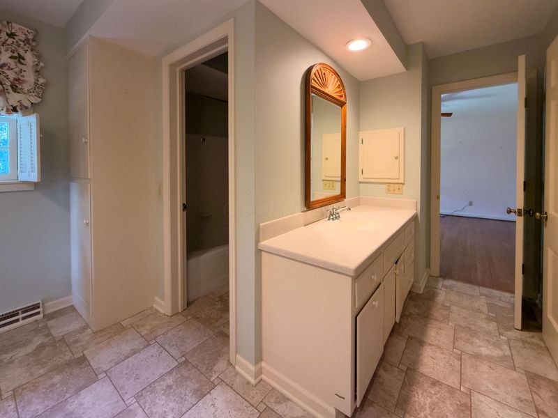 6010 Forestview Drive, Columbus, OH 43213 Photo 37