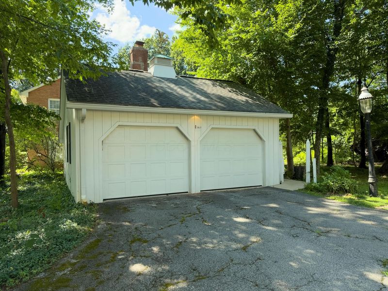 6010 Forestview Drive, Columbus, OH 43213 Photo 5