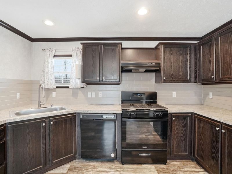 289 Redwood Drive, Marysville, OH 43040 Photo 12