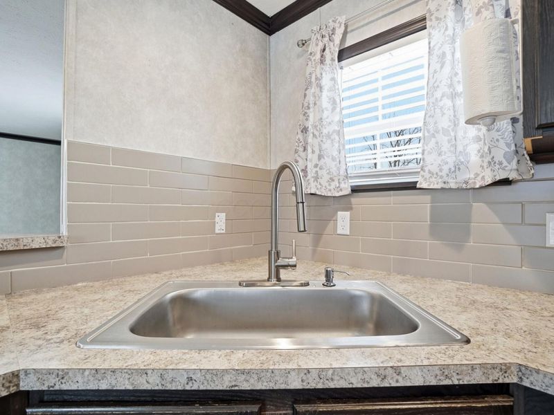 289 Redwood Drive, Marysville, OH 43040 Photo 13