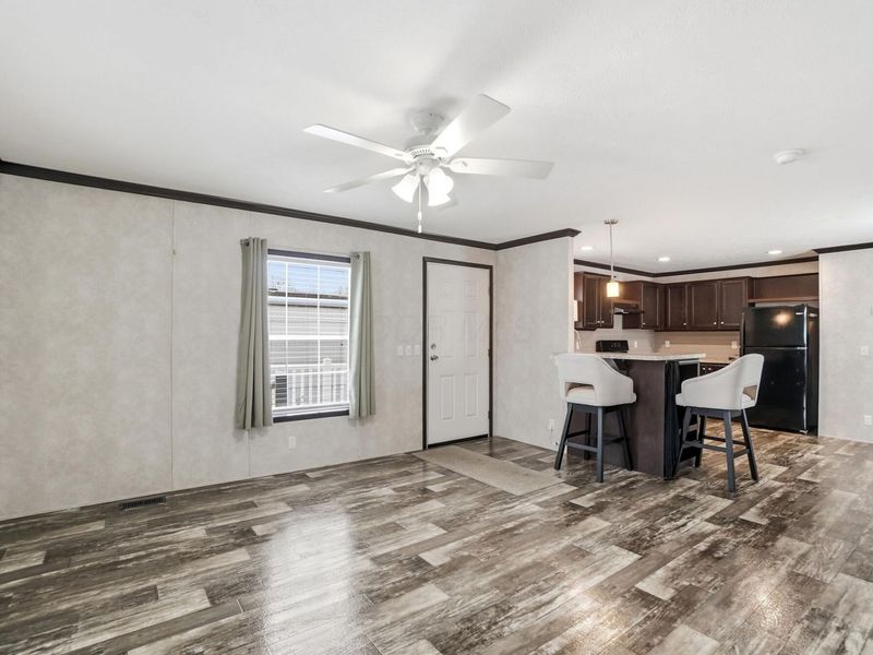 289 Redwood Drive, Marysville, OH 43040 Photo 4
