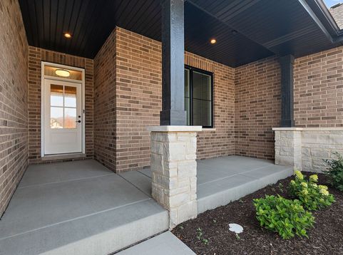 Main Photo