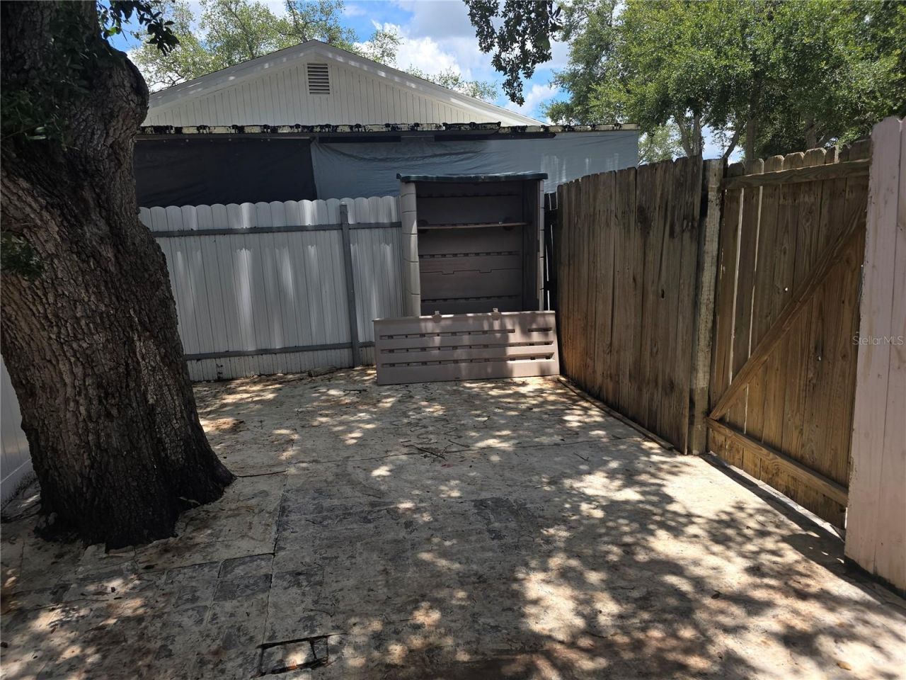 537 Melody Circle, Sarasota, FL 34237 Photo