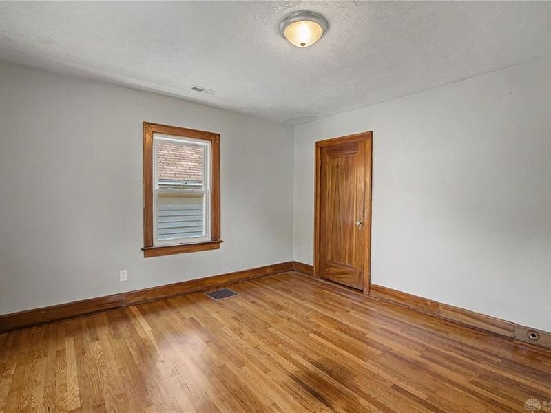 601 N Light Street, Springfield, OH 45504 Photo 32